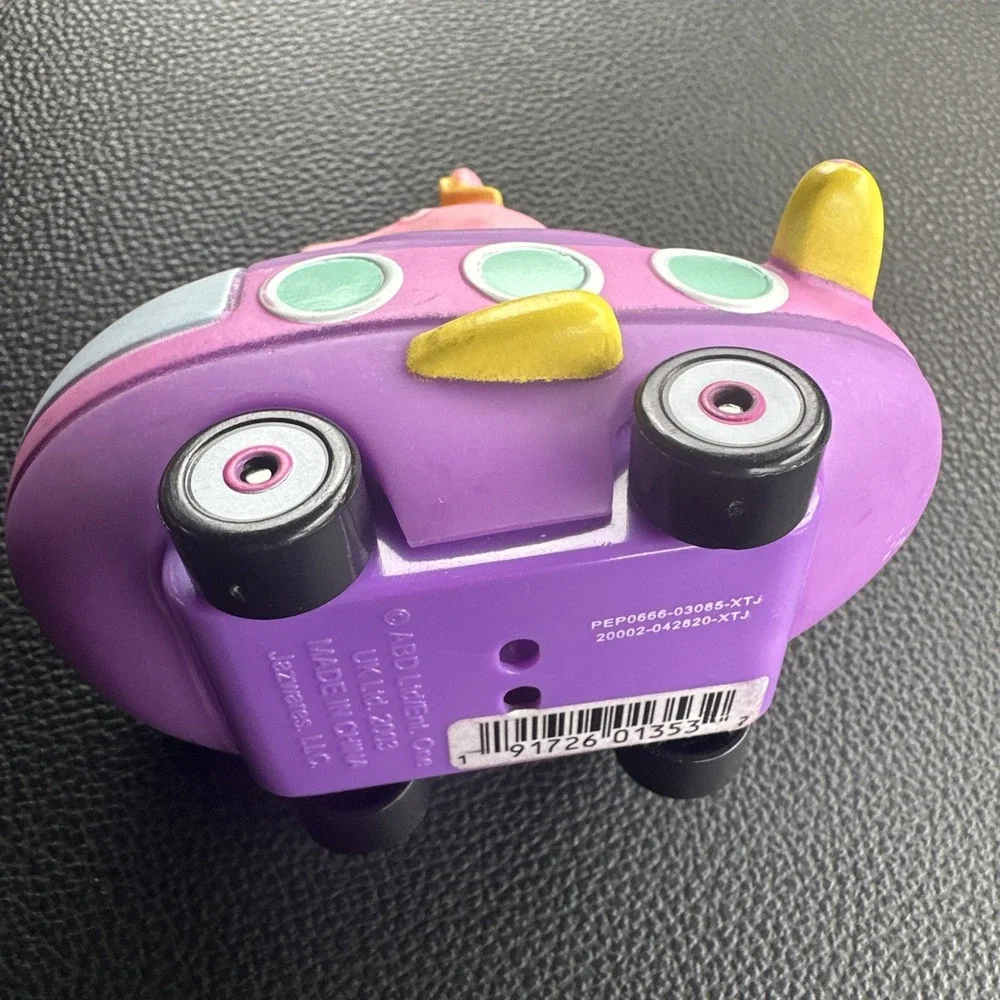 ©2003 Jazwares Peppa Pig Buggles Airplane Jet Mini Racer Car